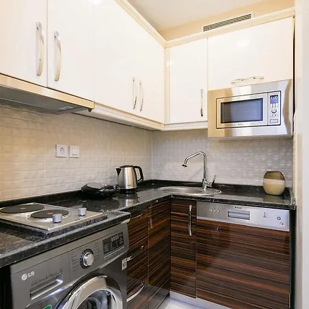 Tarus Osmanbey Apartment