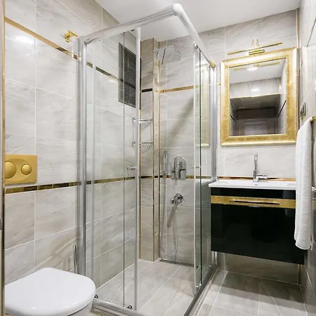 Tarus Osmanbey Apartment *
